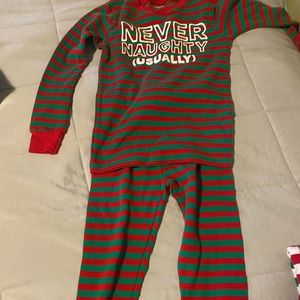 Set of 6-boys pajamas